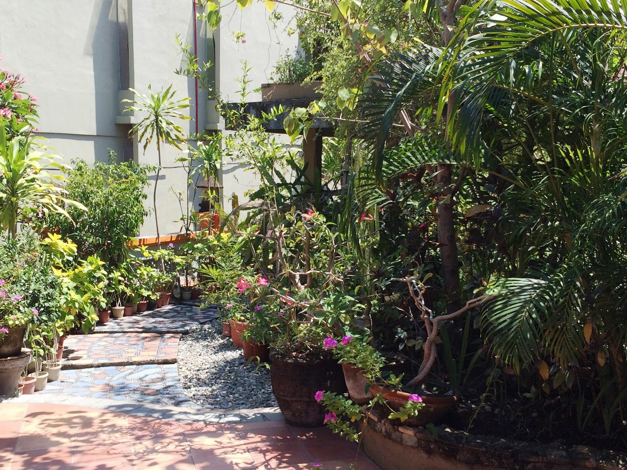 Sri Ratu Hotel Legian Esterno foto