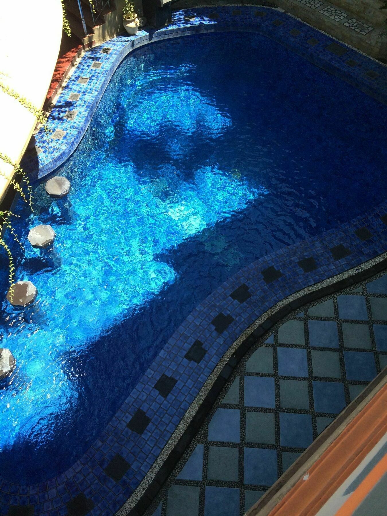 Sri Ratu Hotel Legian Esterno foto