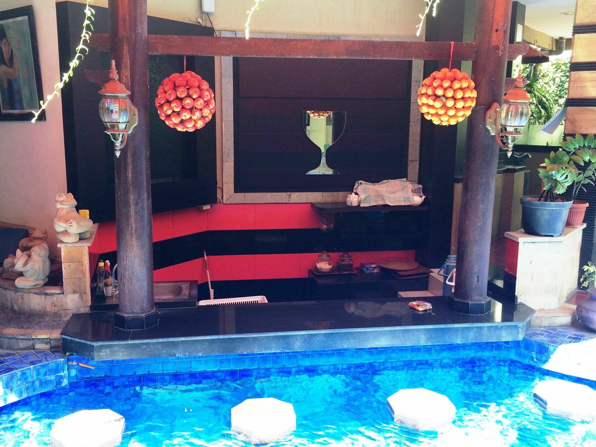 Sri Ratu Hotel Legian Esterno foto