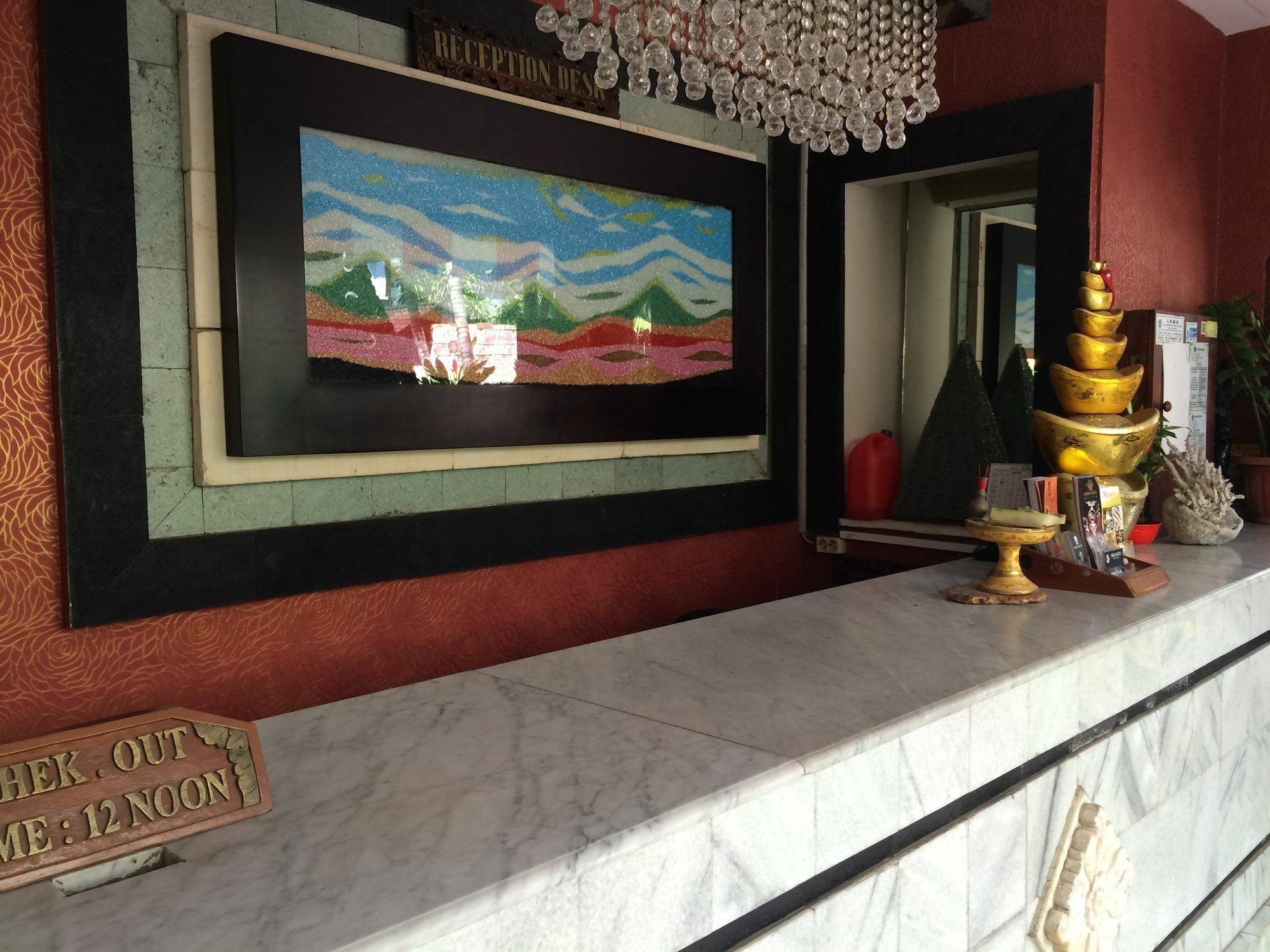Sri Ratu Hotel Legian Esterno foto