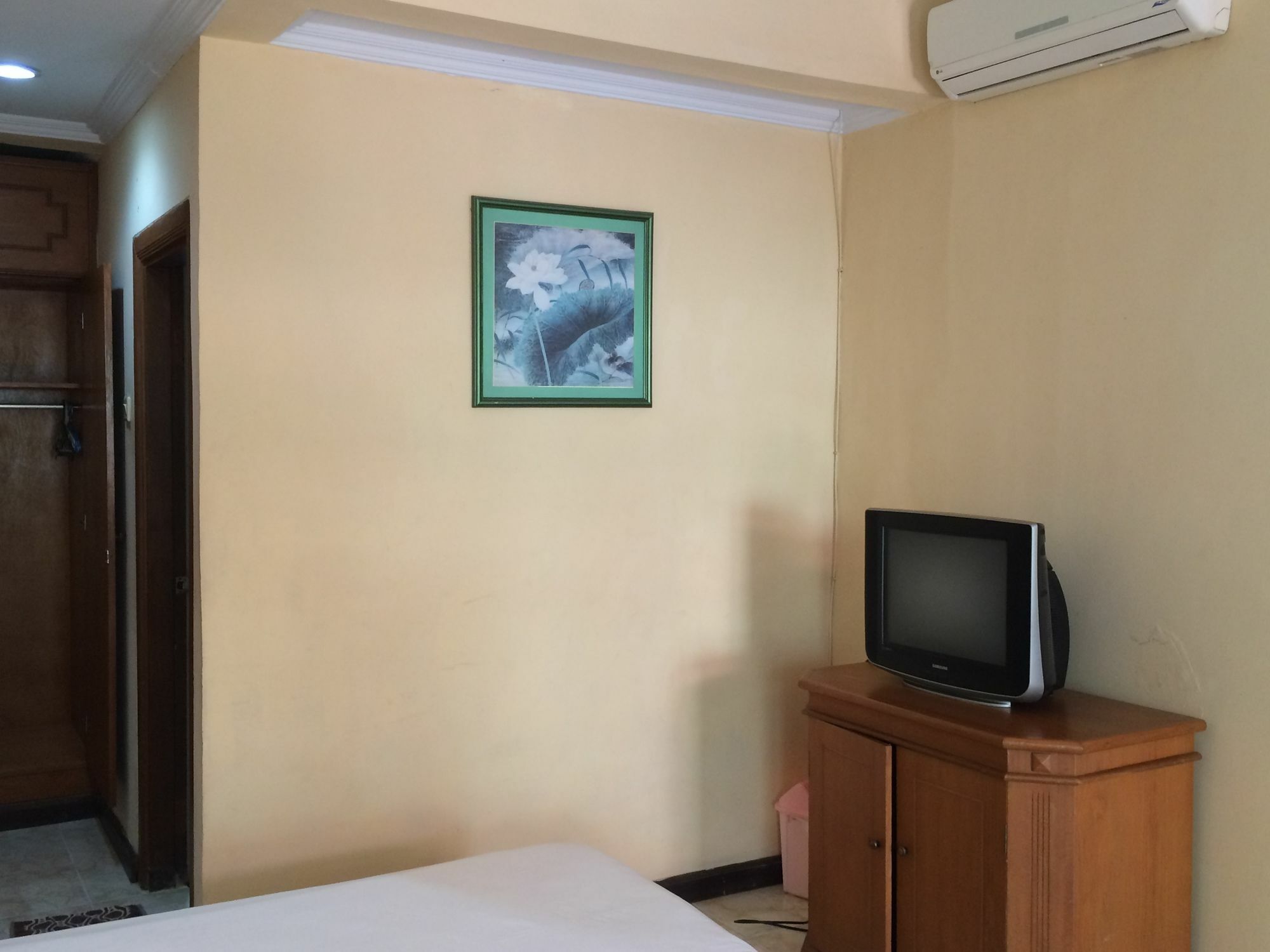 Sri Ratu Hotel Legian Esterno foto